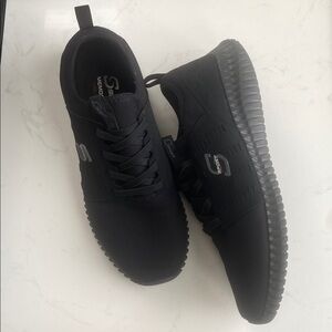 Skechers S Sport Men's Black Brennen 2.0
Slip On, memory foam sneaker size 11